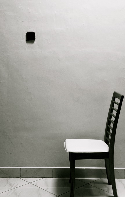Empty_Chair_by_Christian_Haryono_1
