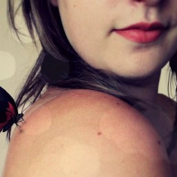 Während man versucht, in den Moment hineinzukommen, bewegt man sich bereits von ihm weg.