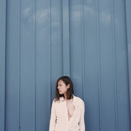 Drei belanglose Sätze.