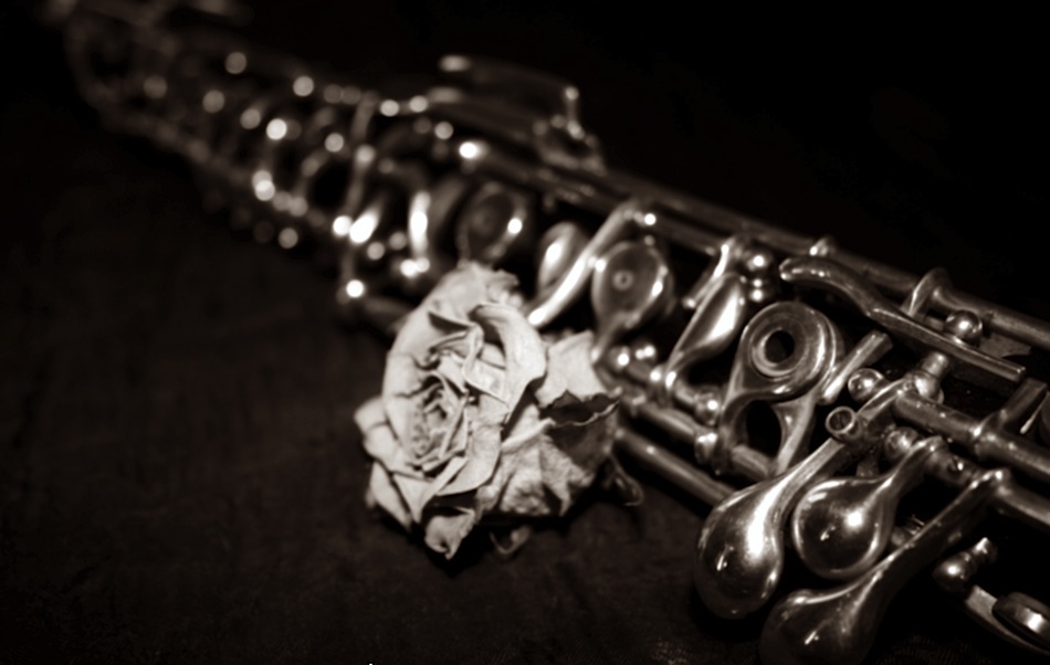 Original Photo by Frank Ruczynski